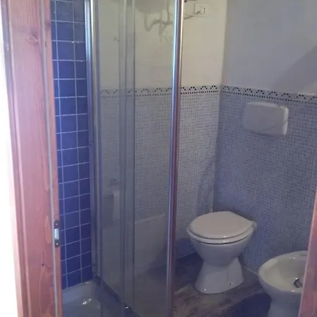 Casa Con Ampio Giardino 度假居