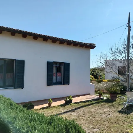 Casa Con Ampio Giardino 度假居 Biancareddu